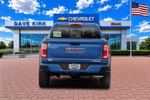 Metallic 2026 GMC Canyon Elevation