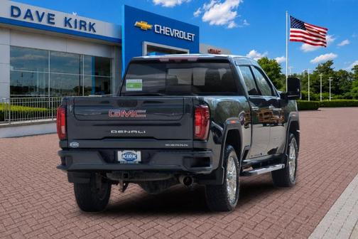 Hunter Green 2022 GMC Sierra 2500 Denali