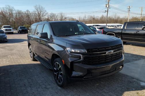 2024 Chevrolet Suburban RST