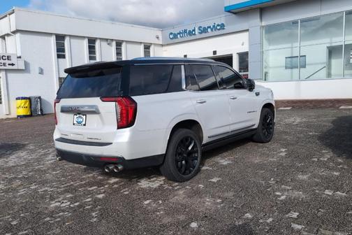 2022 GMC Yukon Denali