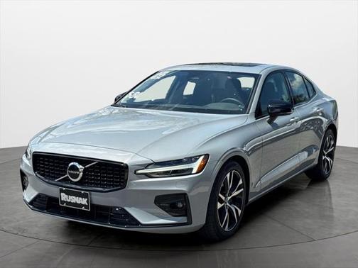 2025 Volvo S60 B5 Core