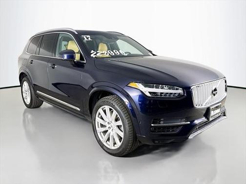 2017 Volvo XC90 Hybrid T8 Inscription