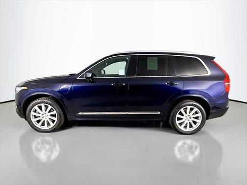 2017 Volvo XC90 Hybrid T8 Inscription