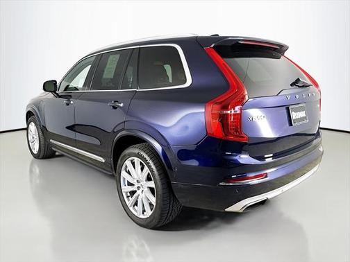 2017 Volvo XC90 Hybrid T8 Inscription