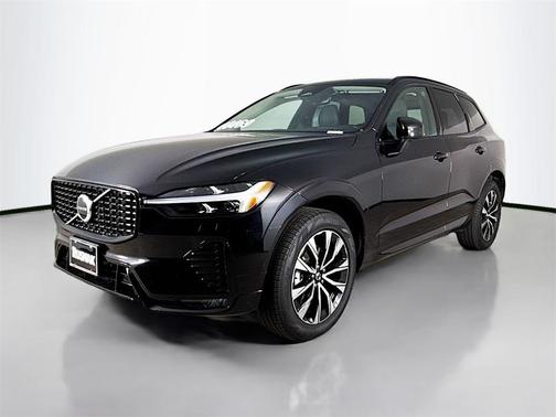 2025 Volvo XC60 B5 Core