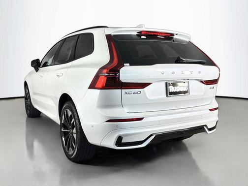Crystal White 2026 Volvo XC60 B5 Plus