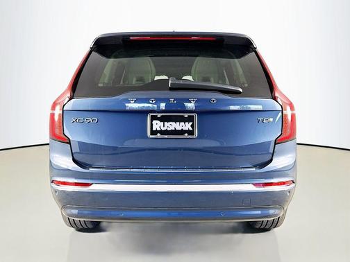 Denim Blue Metallic 2026 Volvo XC90 Plug-In Hybrid Ultra, T8 AWD, Electric/Gasoline, Bright, 7 Seats