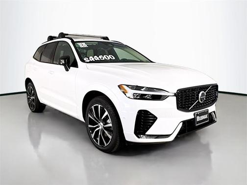 2025 Volvo XC60 B5 Plus