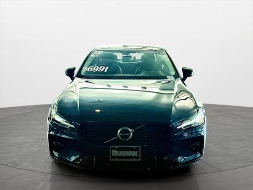 2025 Volvo S60 B5 Core