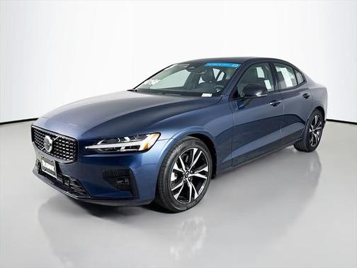 2025 Volvo S60 B5 Core