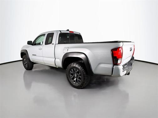 2020 Toyota Tacoma SR5