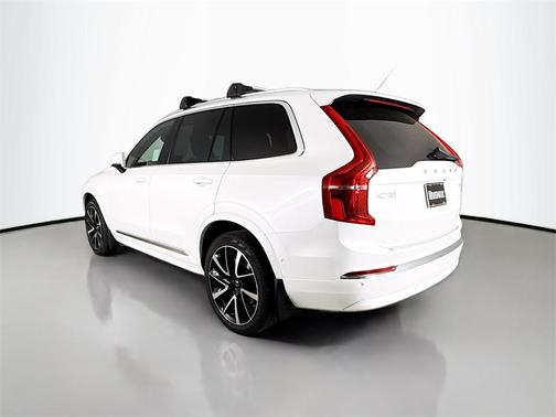 2023 Volvo XC90 B6 Plus 7-Seater