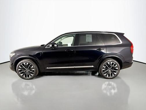 2025 Volvo XC90 Plug-In Hybrid T8 Plus 6-Seater