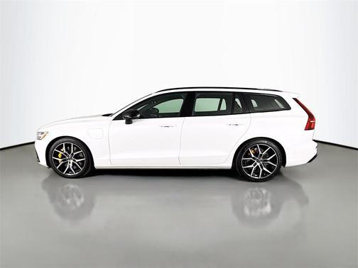 2023 Volvo V60 Recharge Plug-In Hybrid Polestar