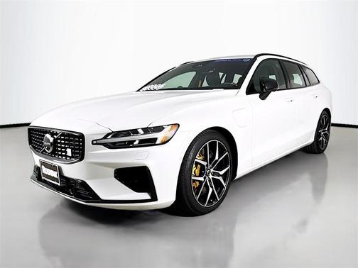 2023 Volvo V60 Recharge Plug-In Hybrid Polestar