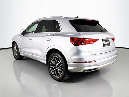 2021 Audi Q3 40 Premium
