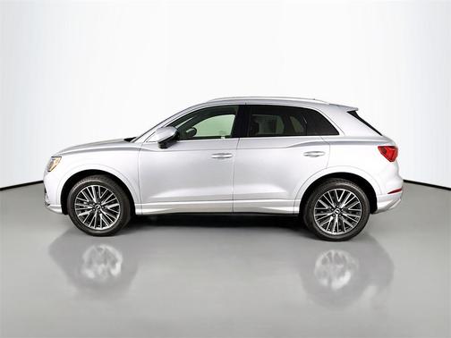 2021 Audi Q3 40 Premium
