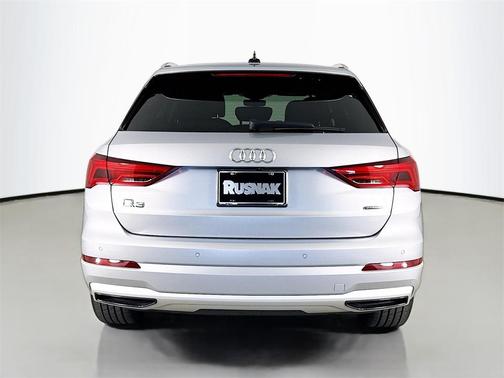 2021 Audi Q3 40 Premium
