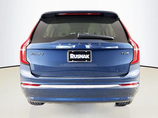 Denim Blue Metallic 2026 Volvo XC90 Plug-In Hybrid Ultra, T8 AWD, Electric/Gasoline, Bright, 7 Seats