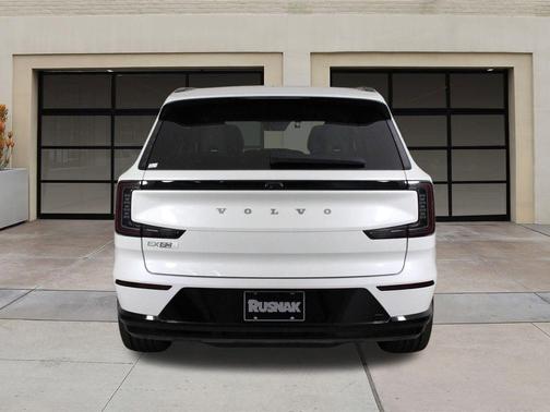 2025 Volvo EX90 Ultra, Twin Motor Performance, Fully electric, 7 Seats