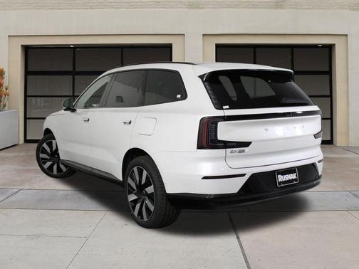 2025 Volvo EX90 Ultra, Twin Motor Performance, Fully electric, 7 Seats
