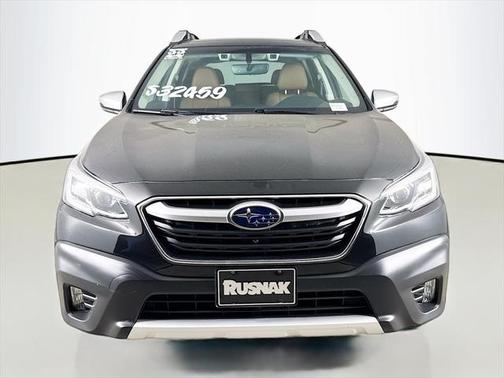 2022 Subaru Outback Touring XT