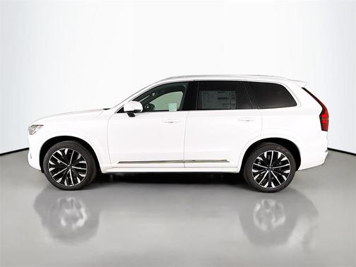 2025 Volvo XC90 B6 Plus 7-Seater