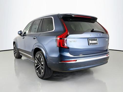 2026 Volvo XC90 B6 Ultra 7-Seater