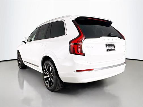 2026 Volvo XC90 Plug-In Hybrid T8 Core