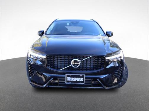 2025 Volvo XC60 Plug-In Hybrid T8 Ultra