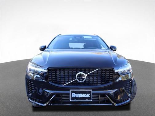 2025 Volvo XC60 Plug-In Hybrid T8 Ultra