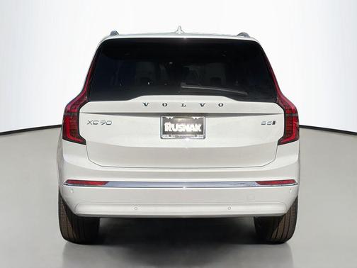 2026 Volvo XC90 Core, B5 AWD Gas (mild hybrid), Gasoline, Bright, 7 Seats