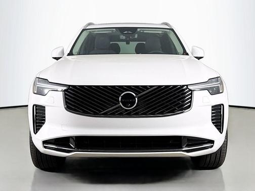 2026 Volvo XC90 Plus, B5 AWD Gas (mild hybrid), Gasoline, Bright, 7 Seats