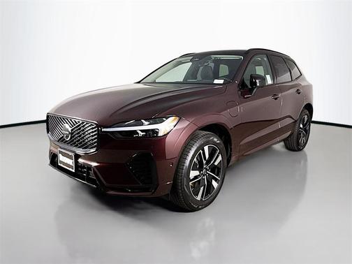 2026 Volvo XC60 Plug-In Hybrid T8 Plus