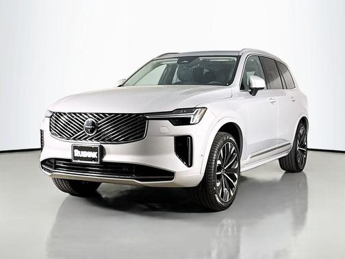 2025 Volvo XC90 B5 Plus 7-Seater