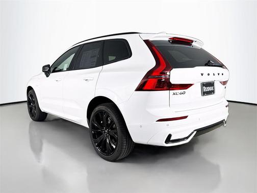 2026 Volvo XC60 Plug-In Hybrid Black Edition Ultra, T8 AWD Electric/Gasoline, Dark