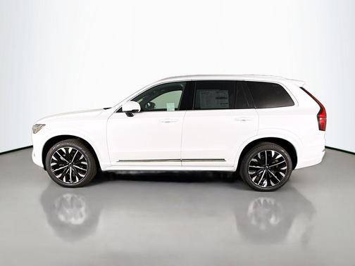 2026 Volvo XC90 B6 Plus 7-Seater