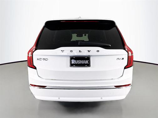 2025 Volvo XC90 B6 Plus 7-Seater