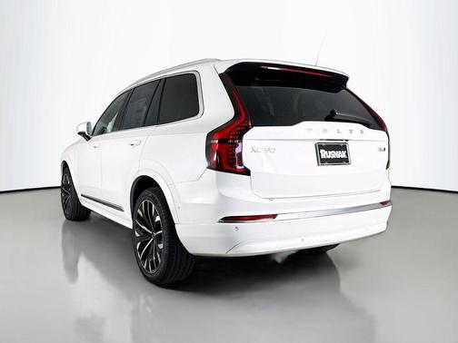 2026 Volvo XC90 B6 Plus 7-Seater