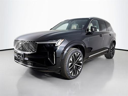 2026 Volvo XC90 B6 Plus 6-Seater