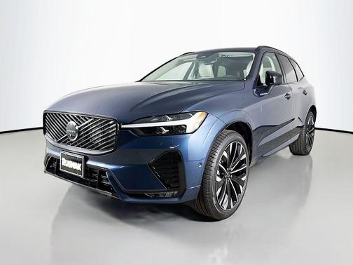 2026 Volvo XC60 B5 Ultra
