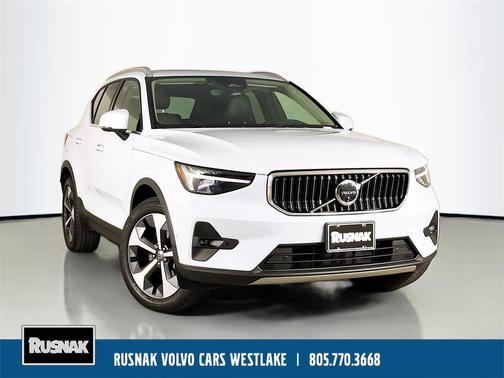 Cloud Blue 2025 Volvo XC40 B5 Plus Bright Theme