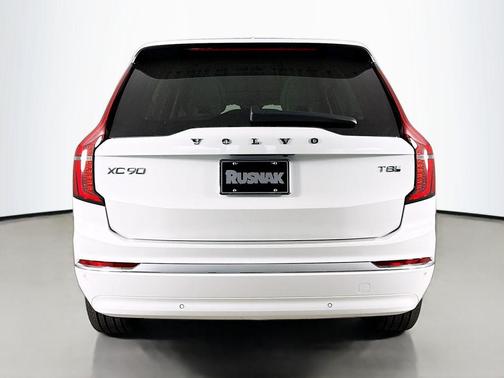 Crystal White Pearl 2026 Volvo XC90 Plug-In Hybrid Ultra, T8 AWD, Electric/Gasoline, Bright, 7 Seats