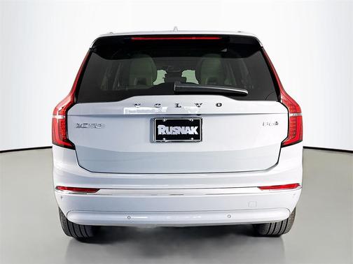 2026 Volvo XC90 B6 Ultra 7-Seater