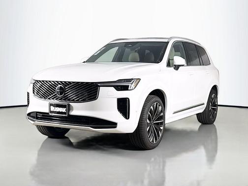 2026 Volvo XC90 B6 Plus 7-Seater