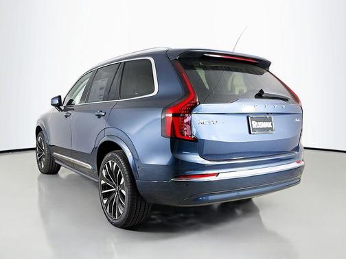 2026 Volvo XC90 B6 Ultra 7-Seater