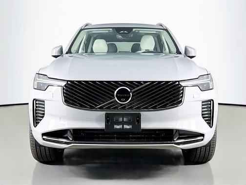 Gray Metallic 2026 Volvo XC90 Plug-In Hybrid Ultra, T8 AWD, Electric/Gasoline, Bright, 7 Seats