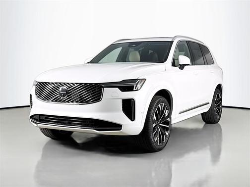 2026 Volvo XC90 B6 Plus 7-Seater