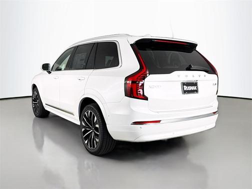 2026 Volvo XC90 B6 Plus 7-Seater