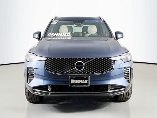 2026 Volvo XC90 B6 Core